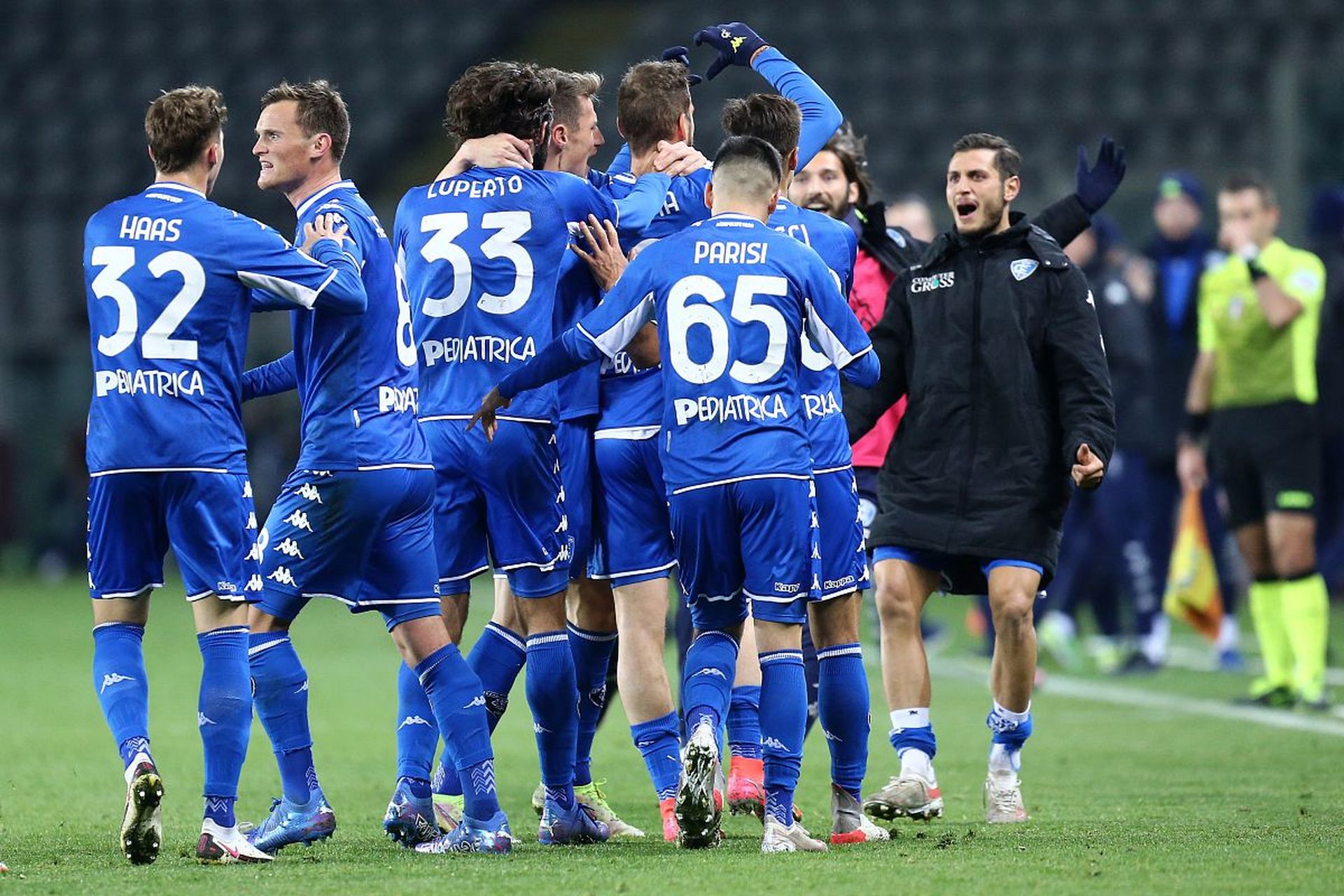 表现为票价 表现为票价